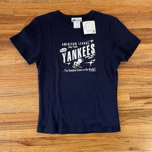 NWT Official MLB Yankees Girls Navy Sparkly Cartoon Logo TShirt, Size L